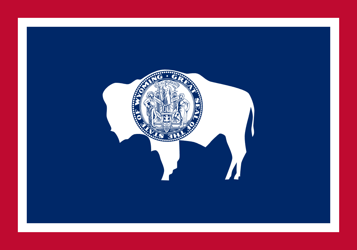 Wyoming bandera estatal — tarifas de seguro de auto 2026